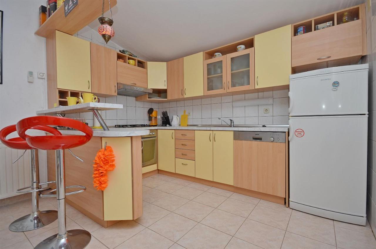 Apartments Miroslava Vodice Exterior photo